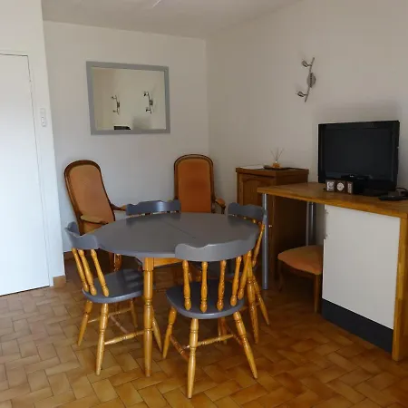 Studio Nr 26 Résidence La Croix Du Sud * Gréoux-les-Bains
