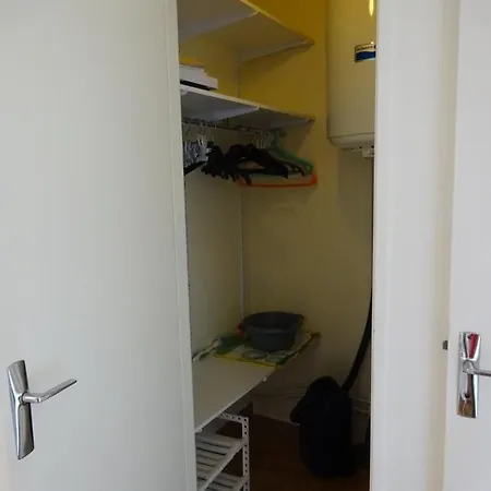 Studio Nr 26 Résidence La Croix Du Sud *